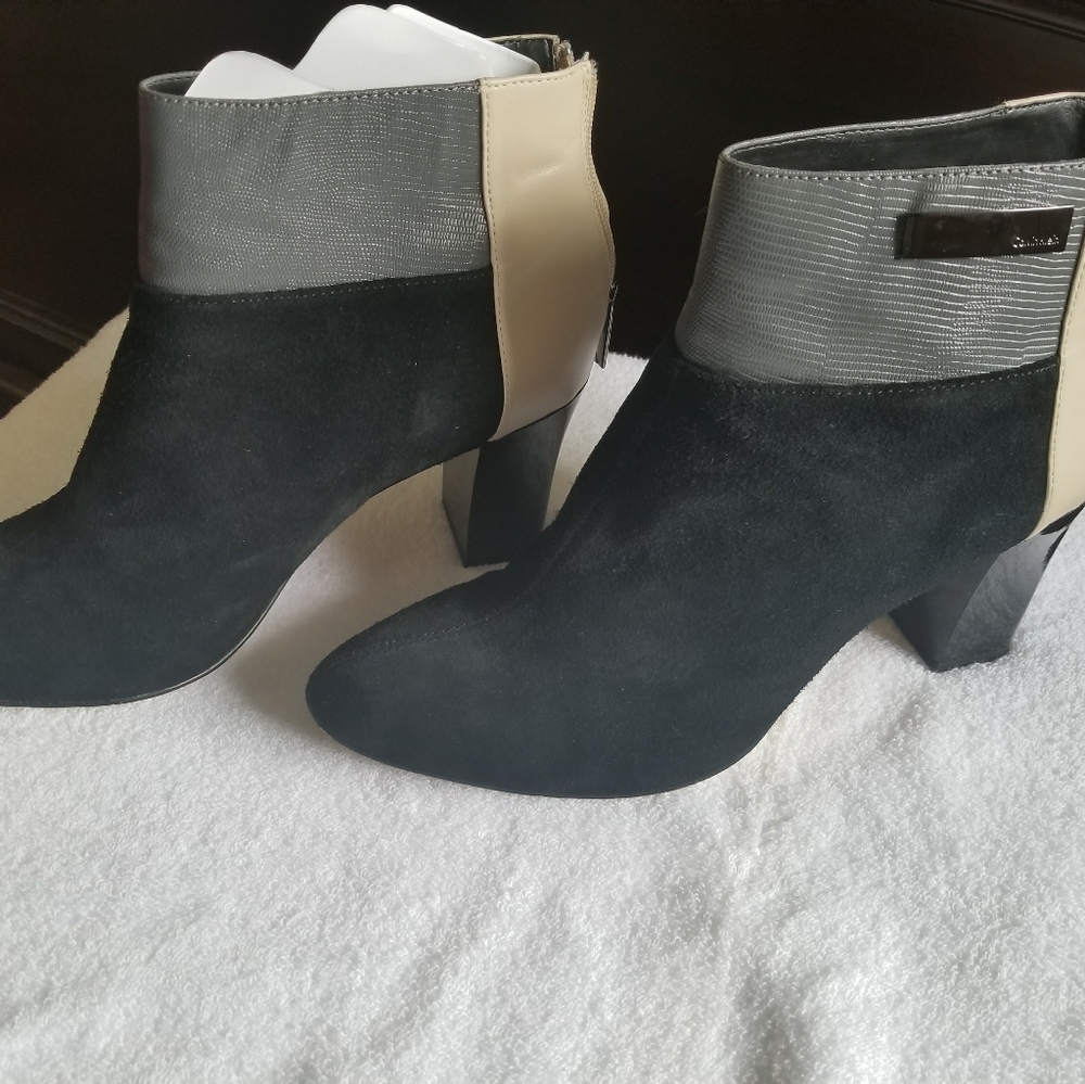 Bootie - Picture 3 of 4